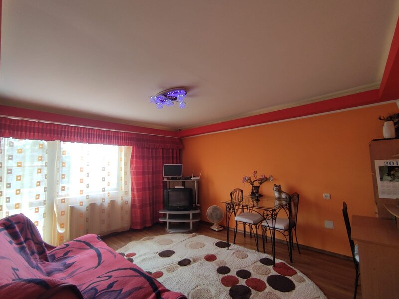 Comuna Curcani, jud. Calarasi, vanzare casa 5 camere, teren 1320 mp.