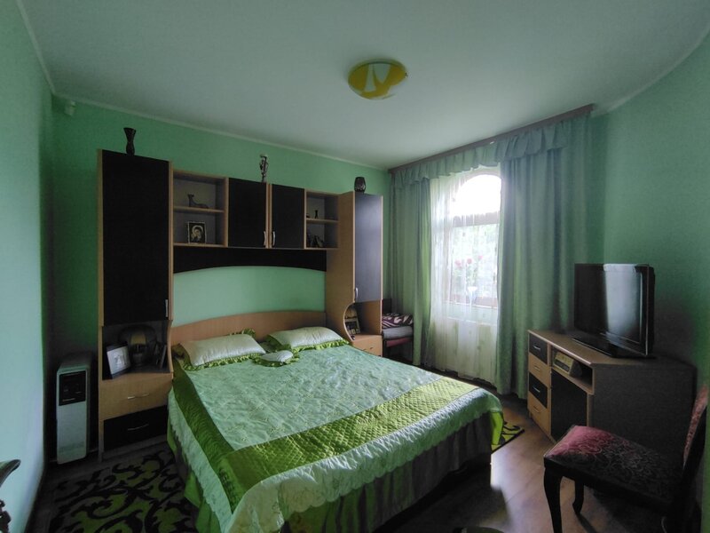 Comuna Curcani, jud. Calarasi, vanzare casa 5 camere, teren 1320 mp.